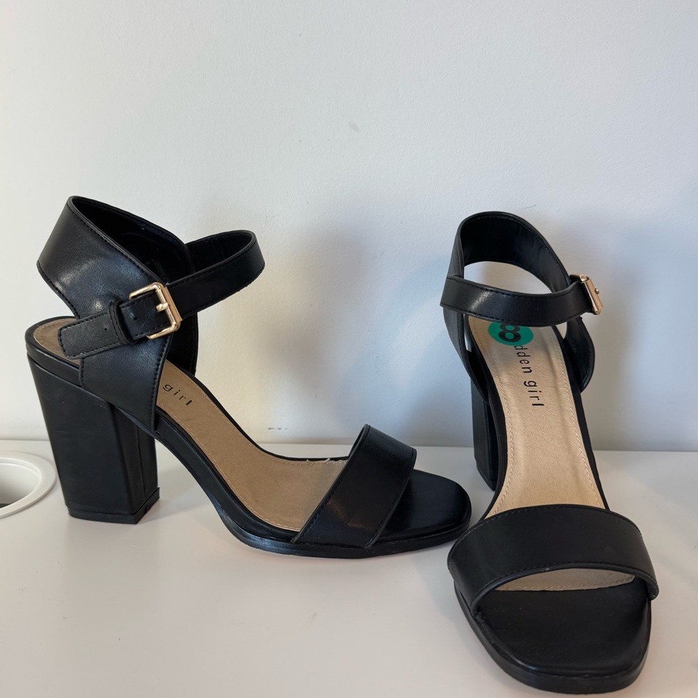 Steve Madden Black Chunky Heels
